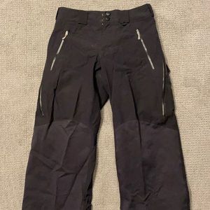 Like-new Men’s Patagonia snow pants